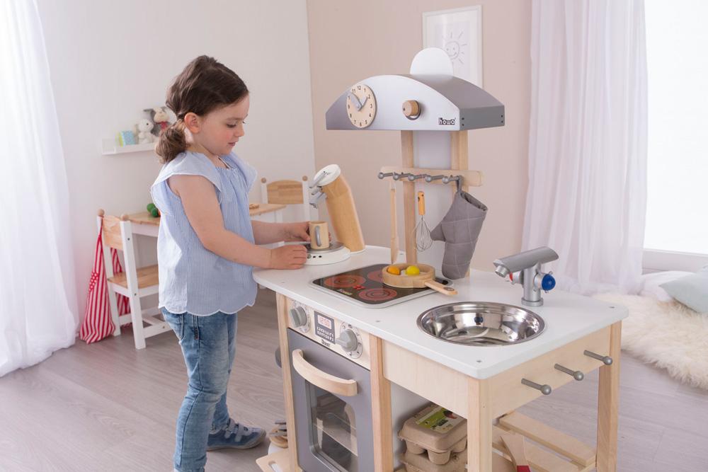 howa cucina per bambini in legno FoodieFun light con accessori da cucina  da 10 pezzi 48241